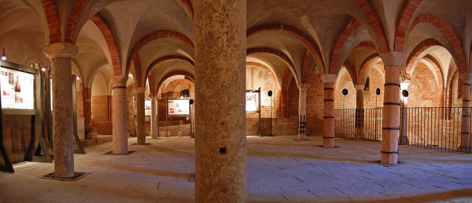 Milano sotterranea: tra la cripta di San Giovanni in Conca e catacombe
