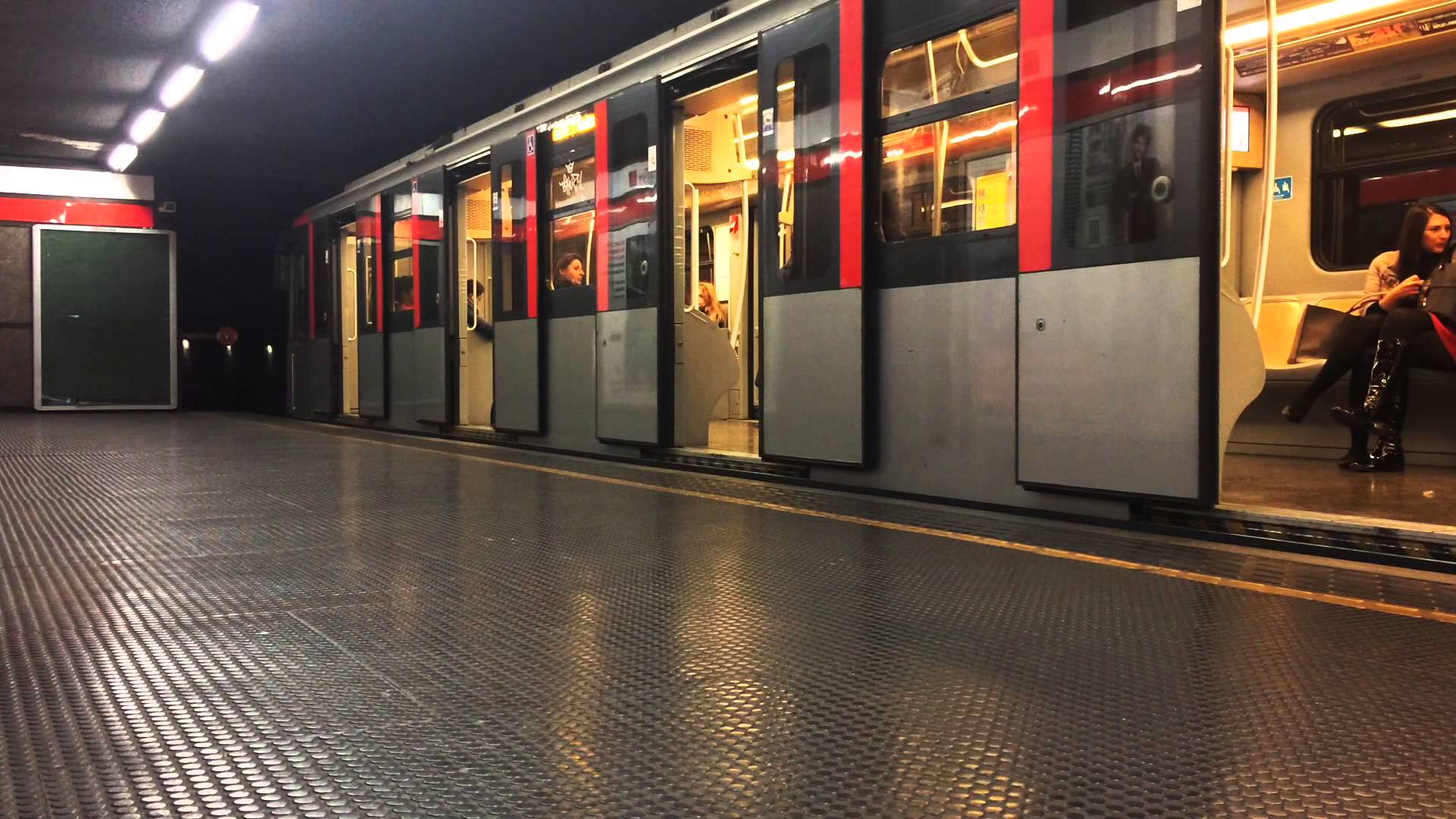 Metropolitana di Milano: curiosità e aneddoti!